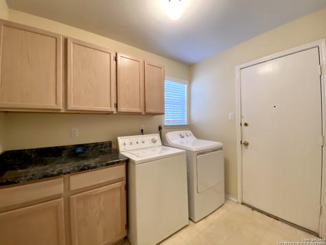 6635 Shady Bend Drive San Antonio TX 78256