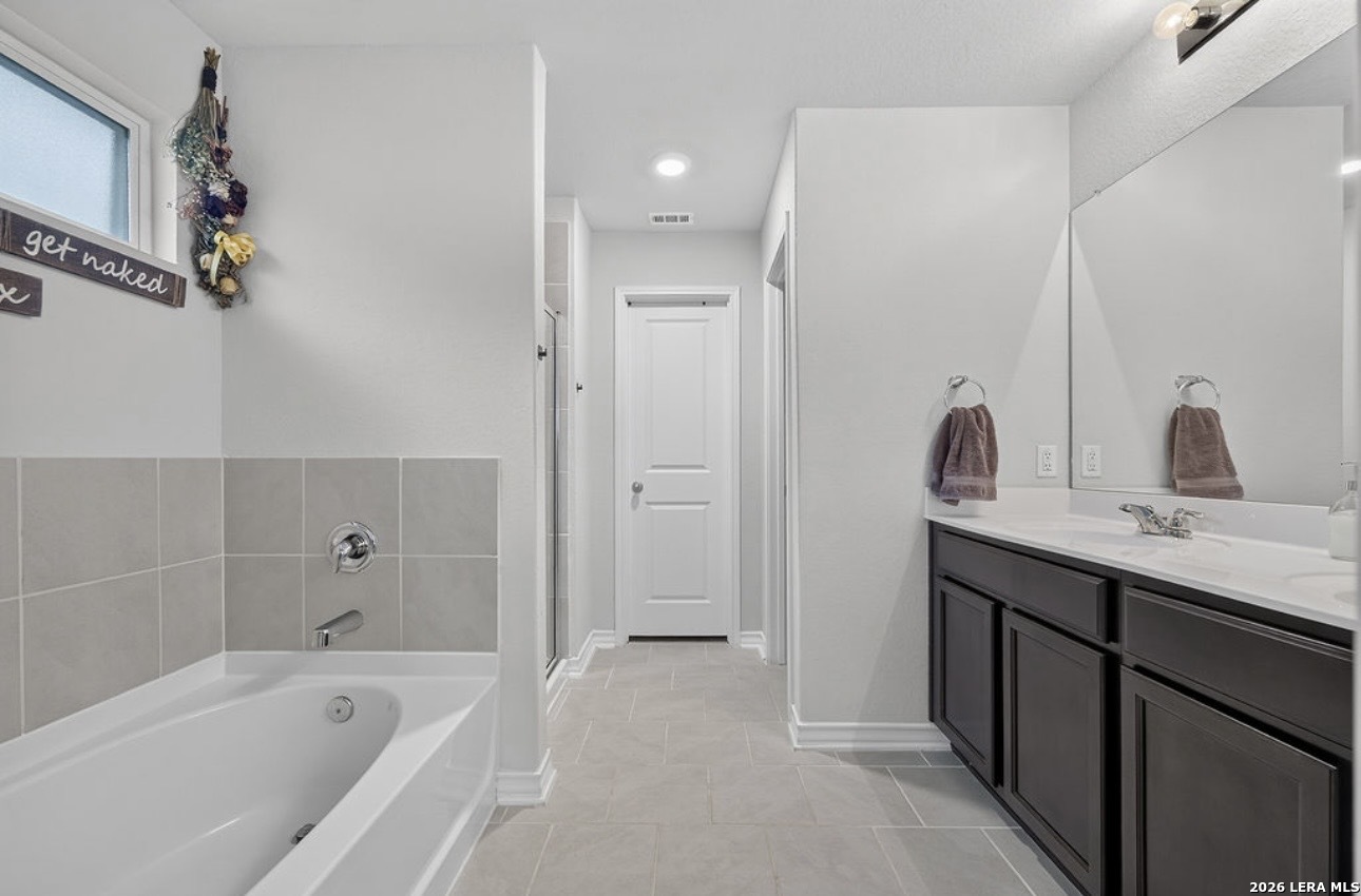 13512 Boothe Grove San Antonio TX 78254
