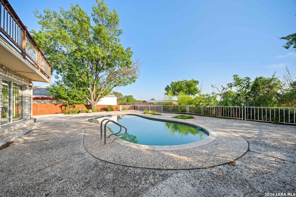 6323 Forest Bend San Antonio TX 78240