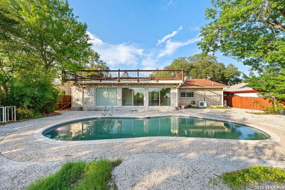 6323 Forest Bend San Antonio TX 78240