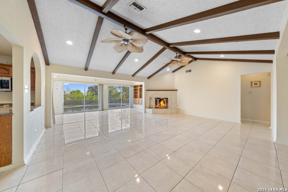 6323 Forest Bend San Antonio TX 78240