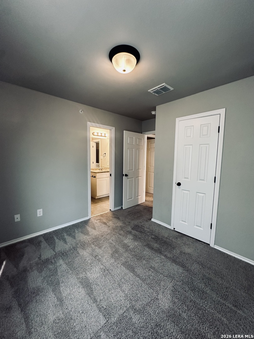 4122 Swans Landing San Antonio TX 78217
