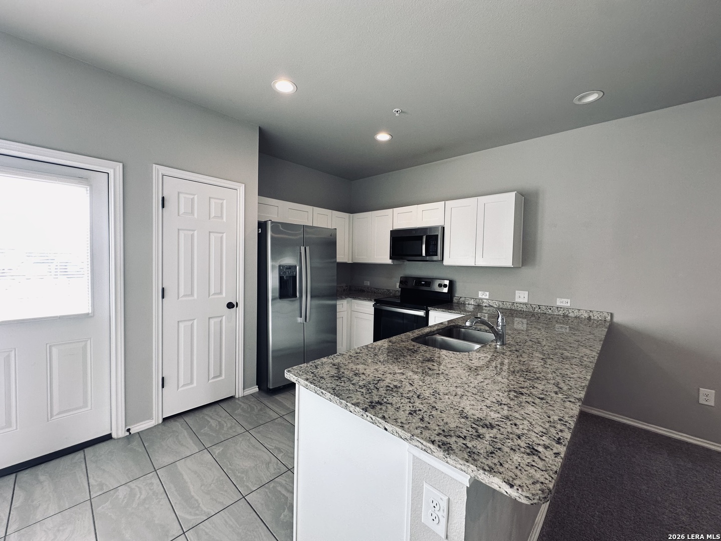 4122 Swans Landing San Antonio TX 78217