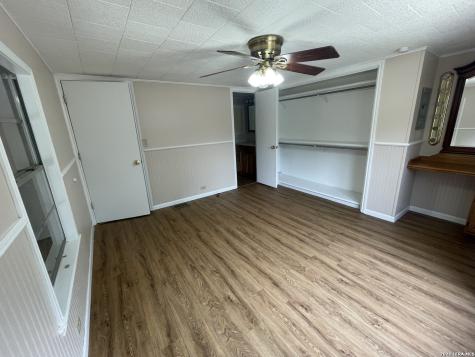 2275 N Highway 16 Jourdanton TX 78026