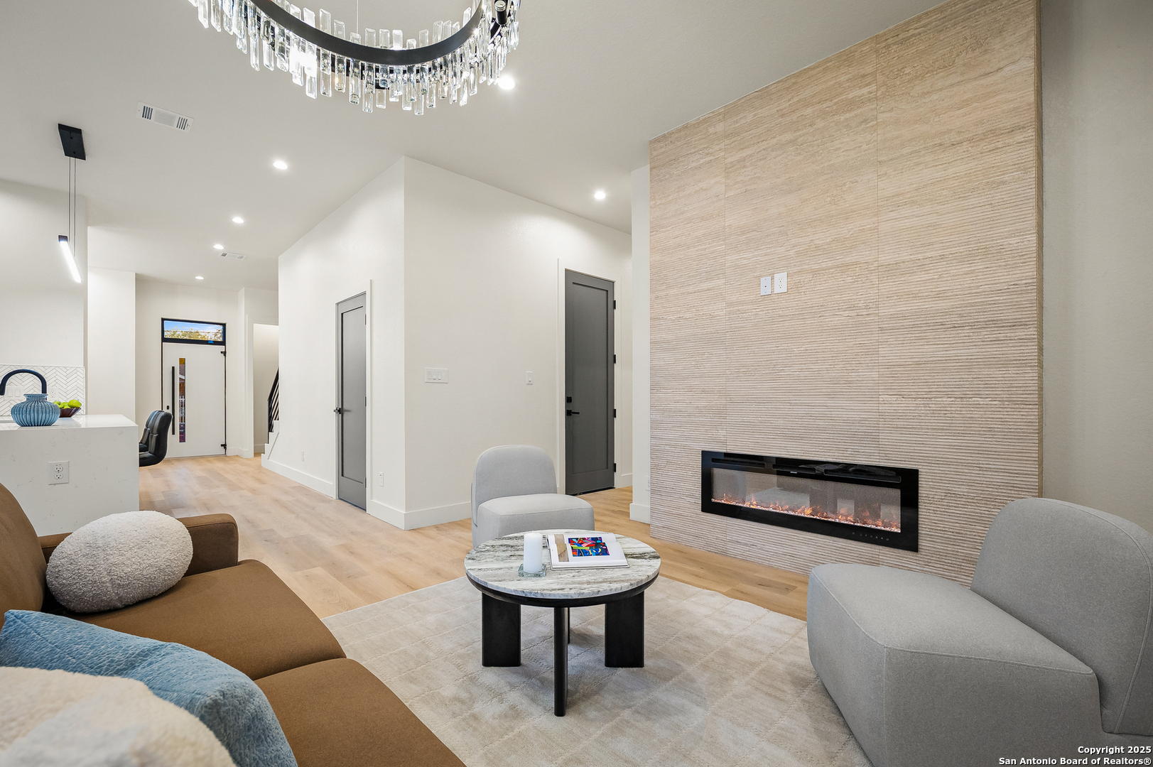 257 E Baylor San Antonio TX 78204