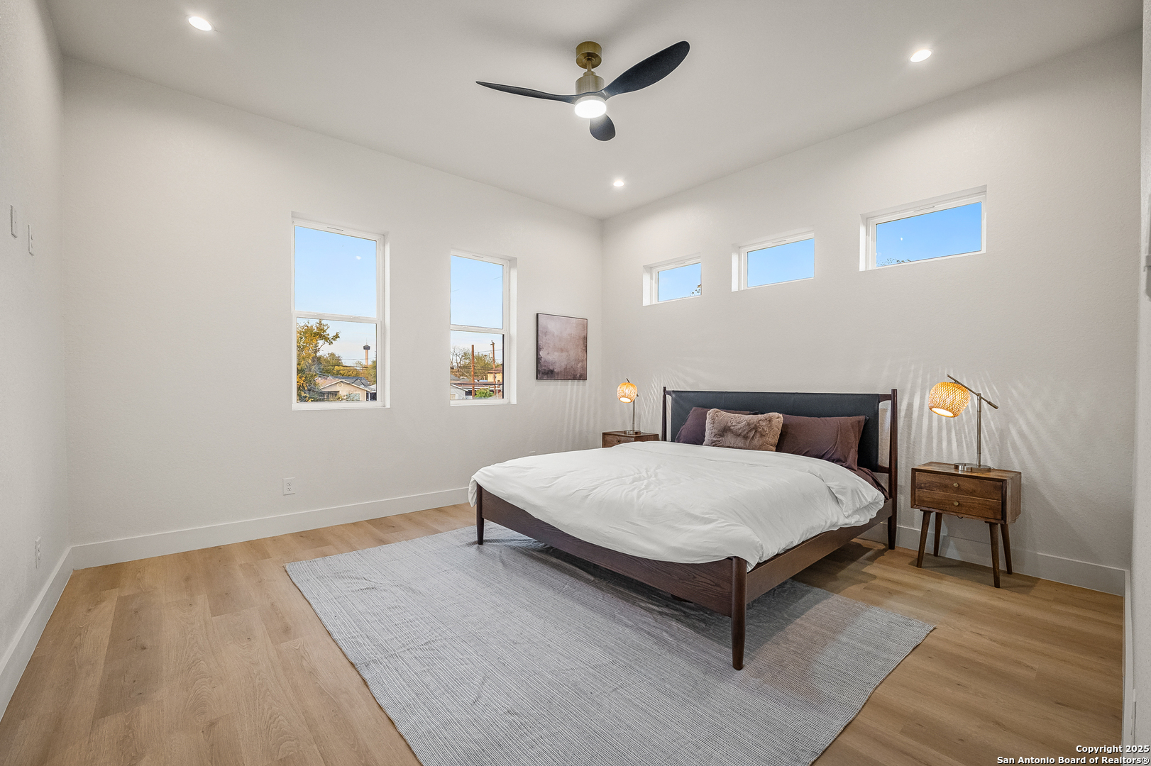 257 E Baylor San Antonio TX 78204