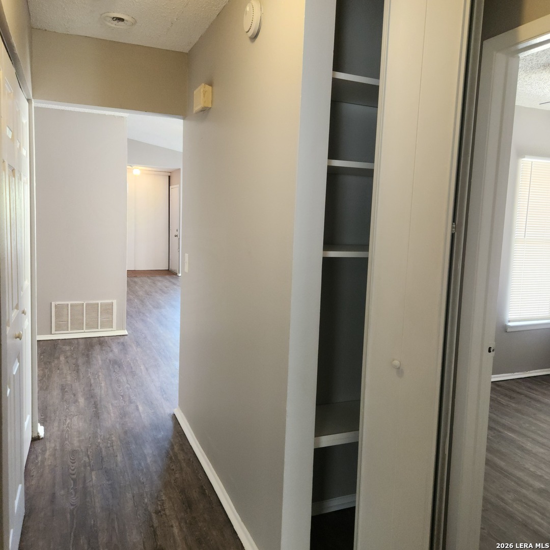 9851 Meadow Way Converse TX 78109