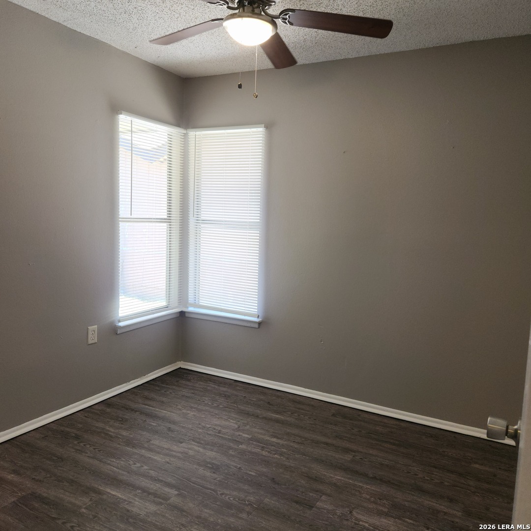 9851 Meadow Way Converse TX 78109
