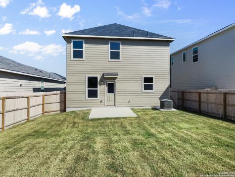 426 Dakota Creek New Braunfels TX 78130