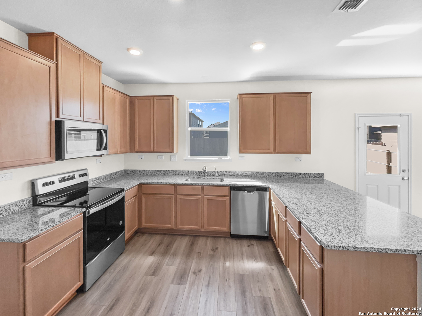 426 Dakota Creek New Braunfels TX 78130