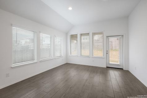 2721 Barkey Springs San Antonio TX 78245