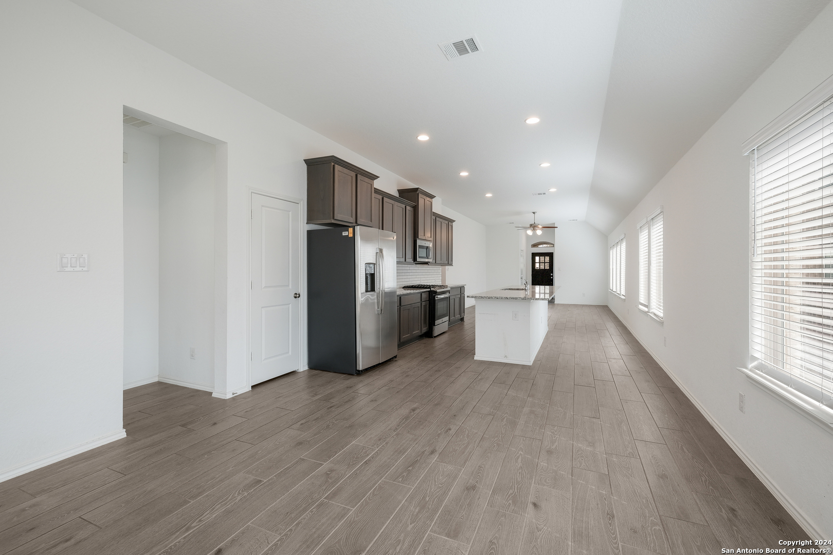 2721 Barkey Springs San Antonio TX 78245