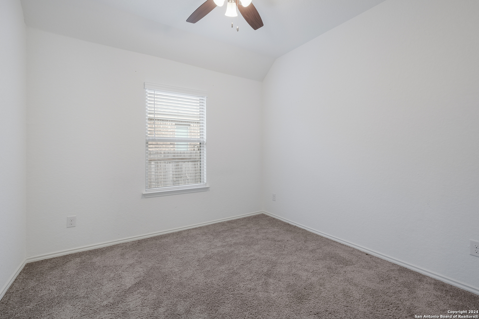 2721 Barkey Springs San Antonio TX 78245