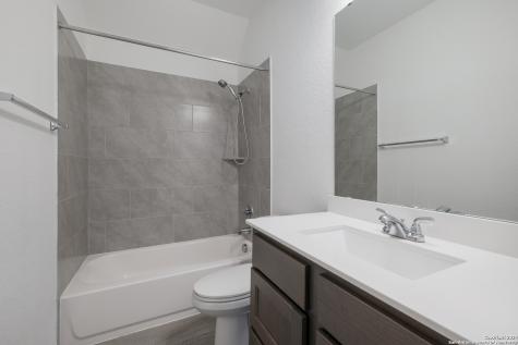 2721 Barkey Springs San Antonio TX 78245
