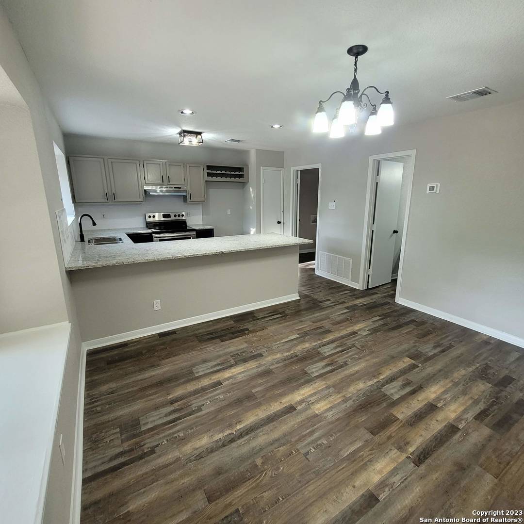 14623 Highland Ridge San Antonio TX 78233