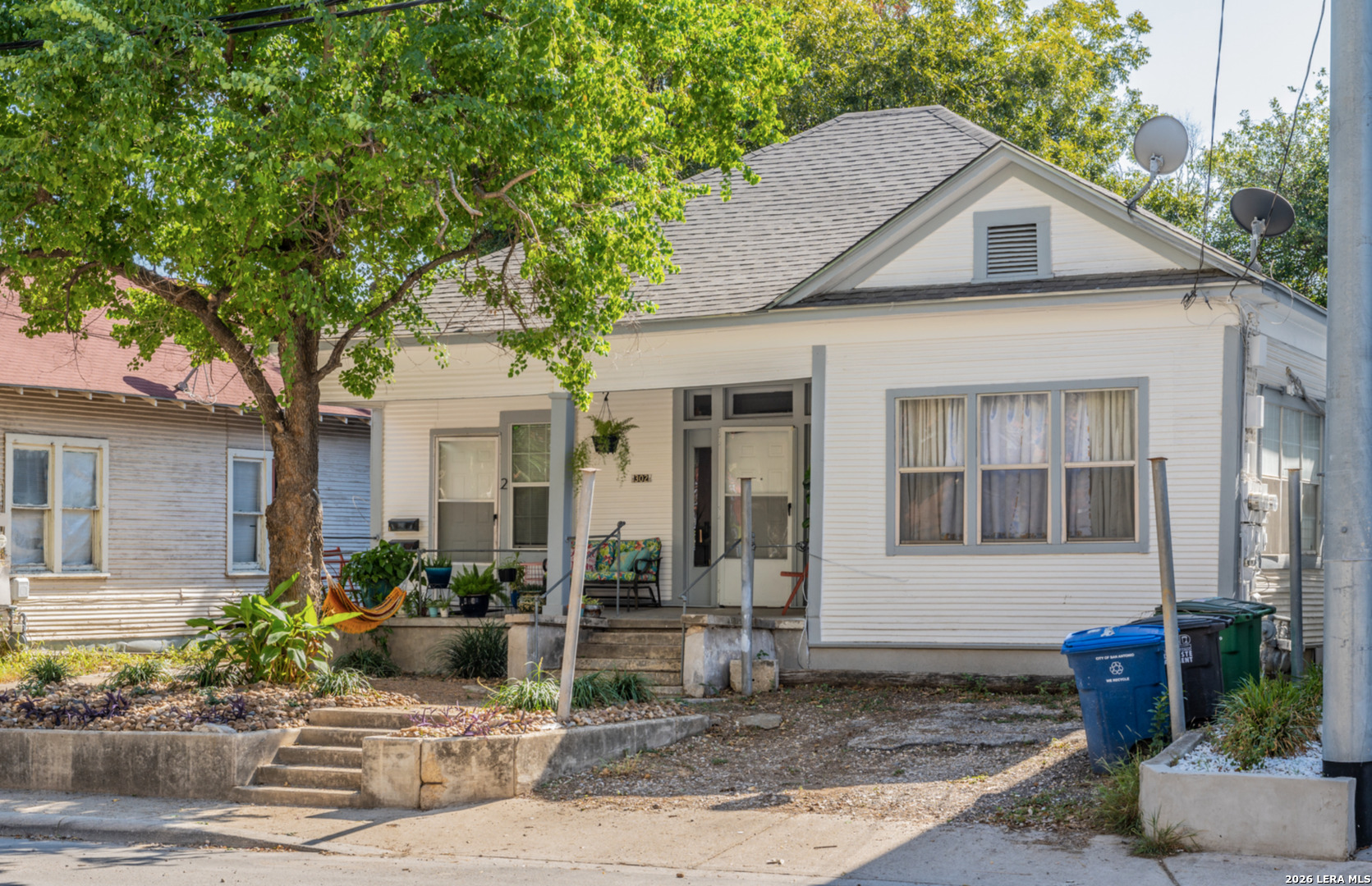 302 E Cevallos San Antonio TX 78204