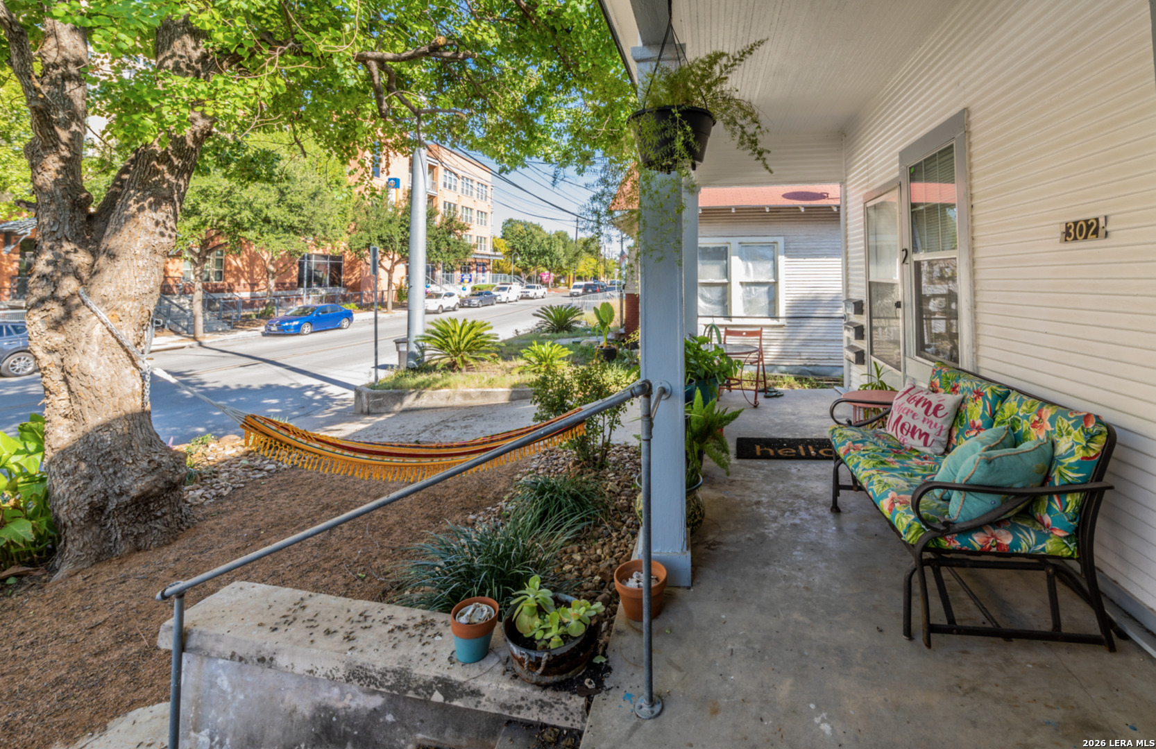302 E Cevallos San Antonio TX 78204