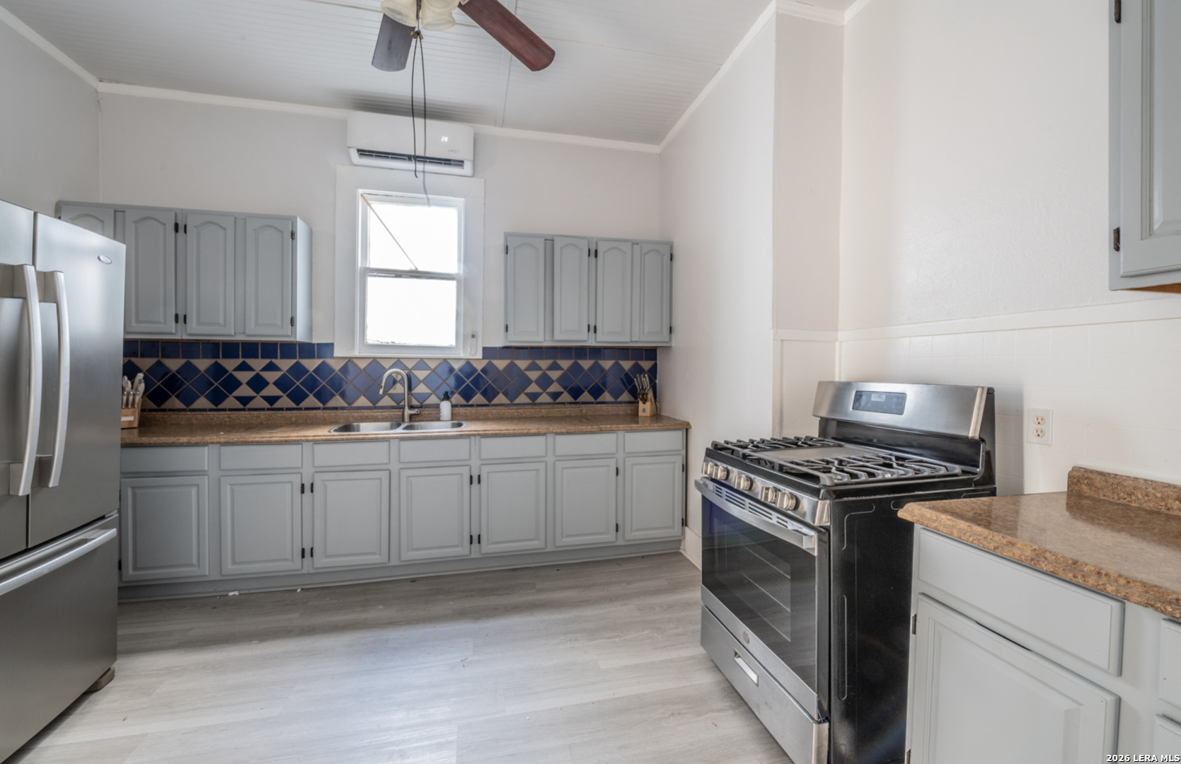 302 E Cevallos San Antonio TX 78204