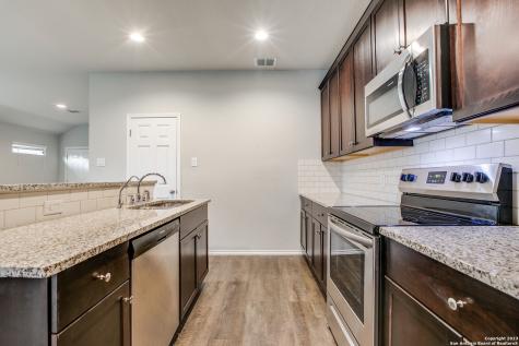 2025 Rhesus View San Antonio TX 78245