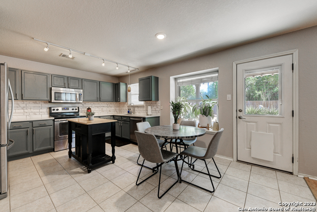 2377 Carson Loop New Braunfels TX 78130