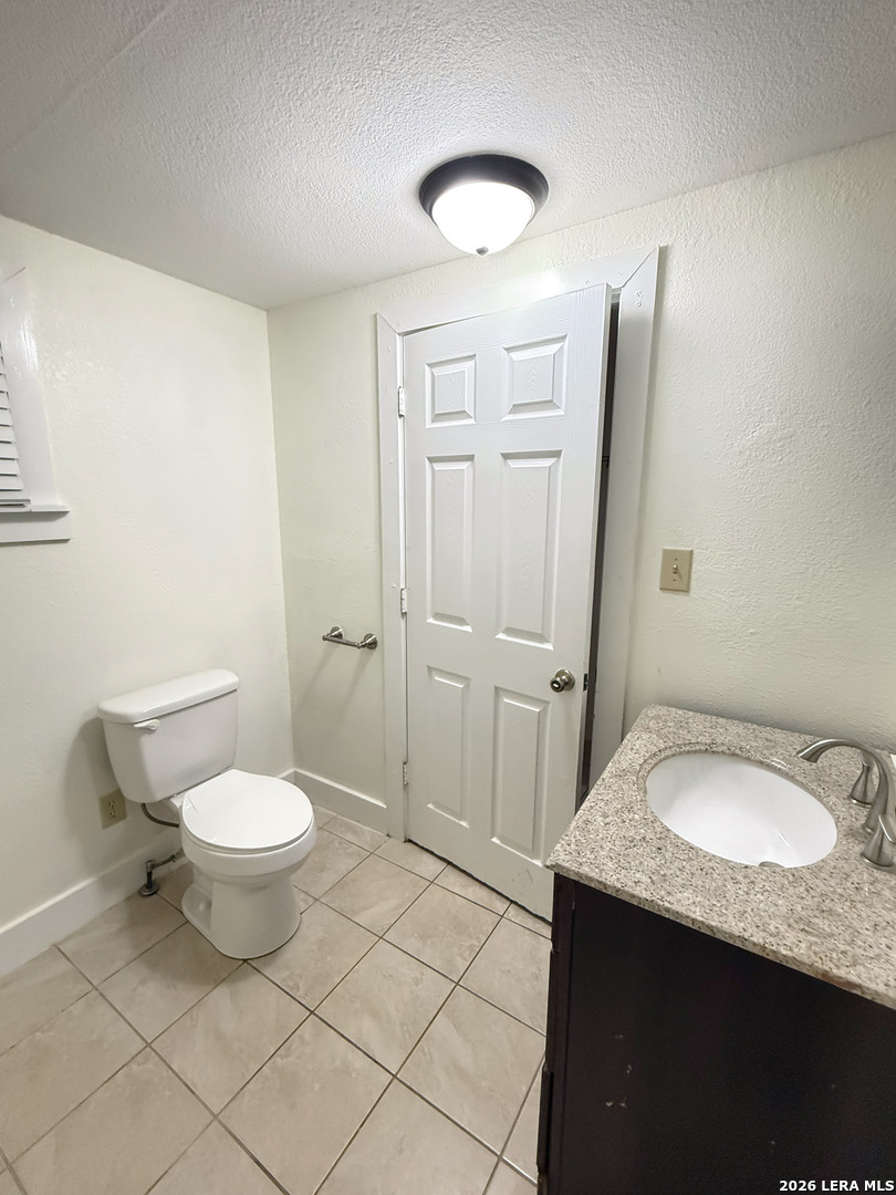 902 W Gramercy San Antonio TX 78201