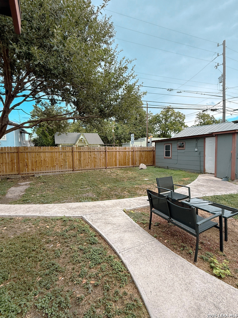 902 W Gramercy San Antonio TX 78201