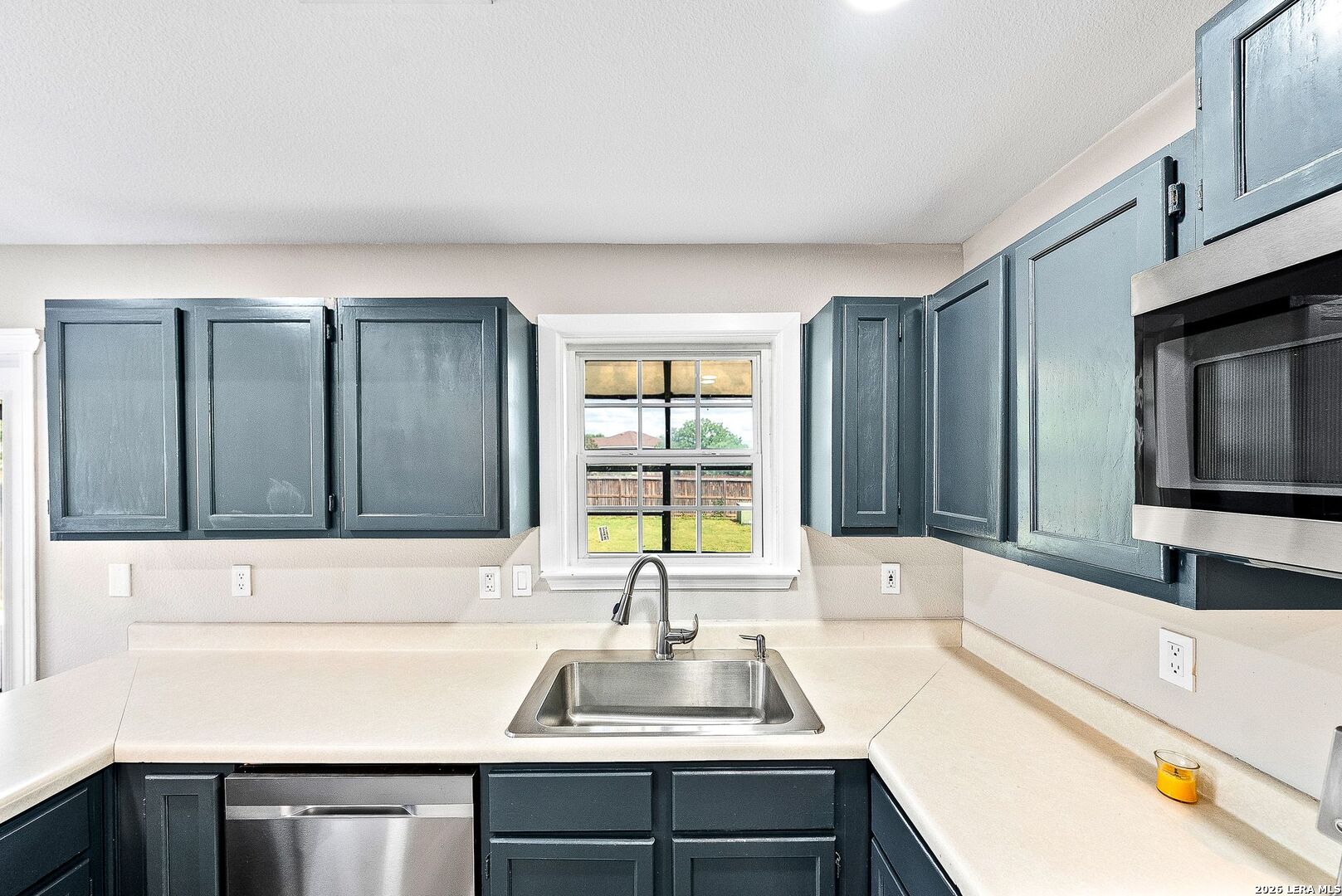 4902 Crestwood Hill Drive San Antonio TX 78244