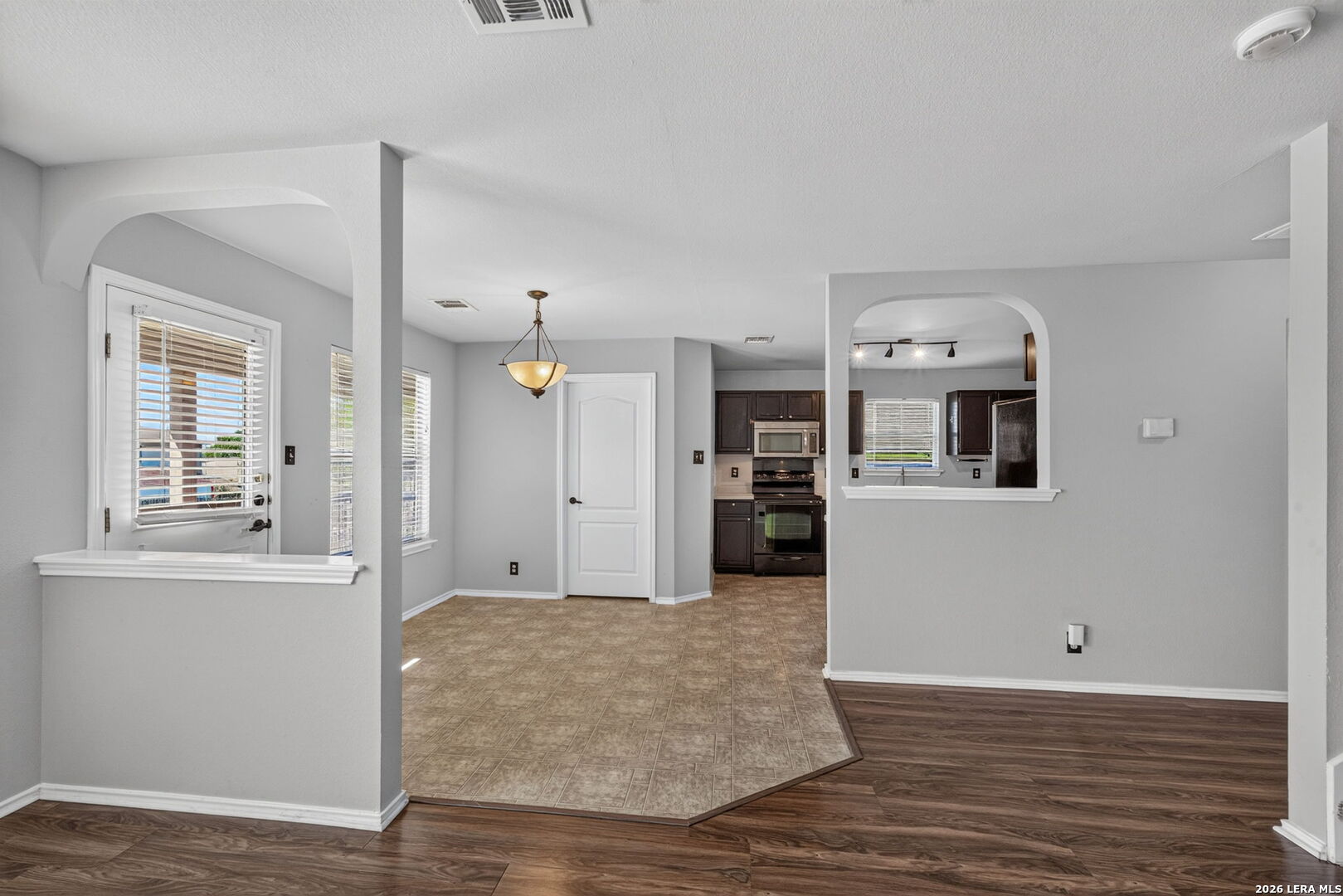 643 Granite Cliff San Antonio TX 78251