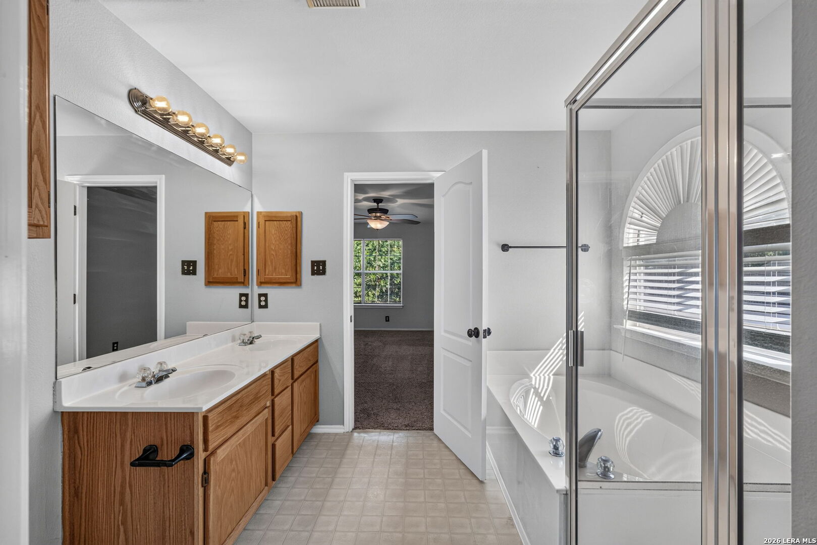 643 Granite Cliff San Antonio TX 78251
