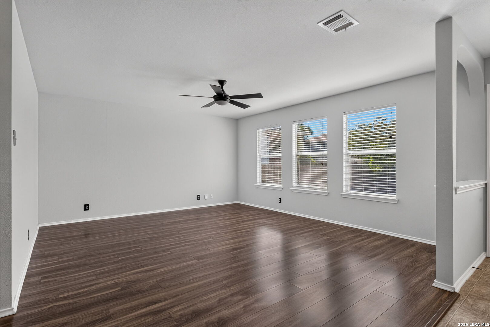 643 Granite Cliff San Antonio TX 78251