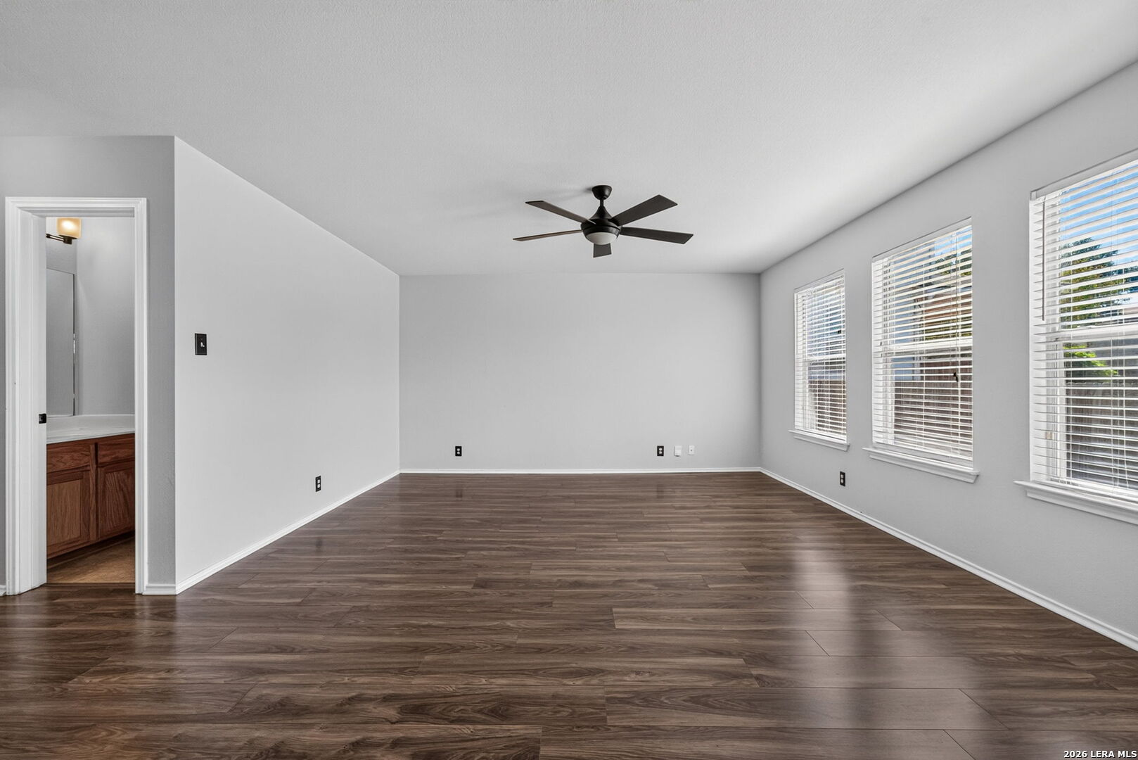 643 Granite Cliff San Antonio TX 78251