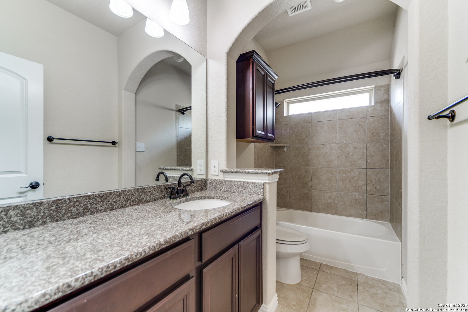 111 Dovetail Street Boerne TX 78006