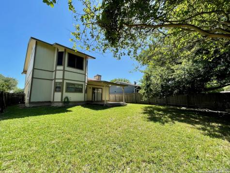 6111 Quail Feather Lane San Antonio TX 78233