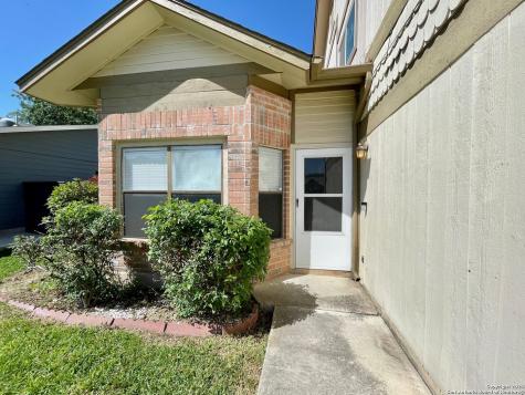 6111 Quail Feather Lane San Antonio TX 78233