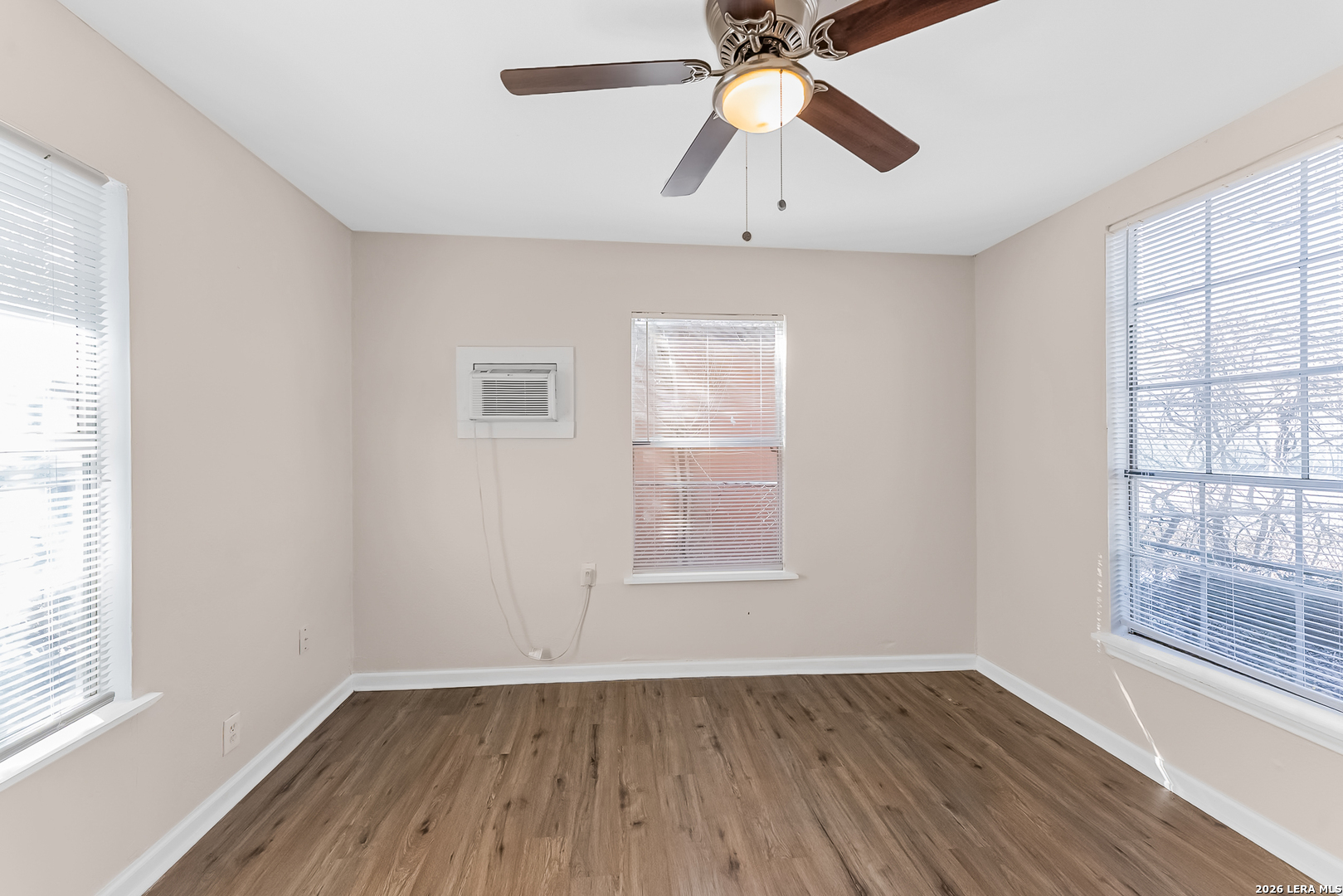 827 W Rosewood San Antonio TX 78212