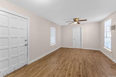 827 W Rosewood San Antonio TX 78212