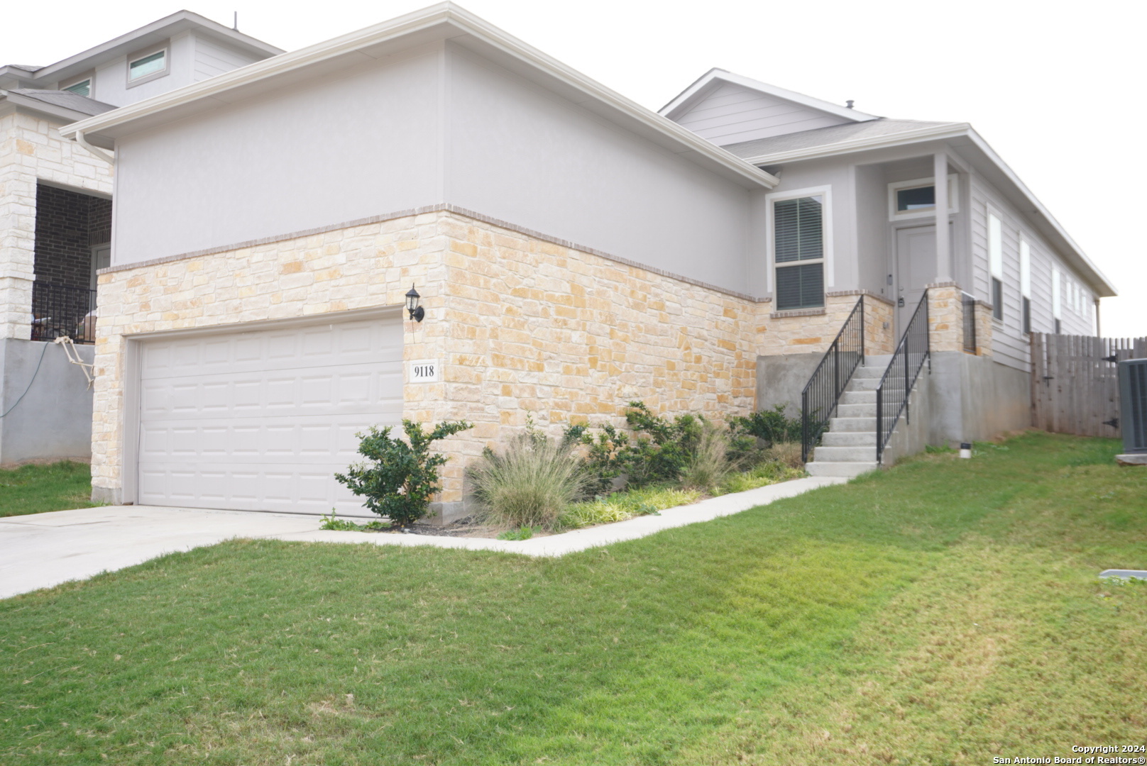 9118 Devils River Converse TX 78109