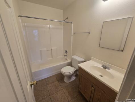 4103 St Charles Bay San Antonio TX 78229