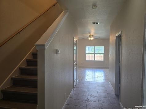 4103 St Charles Bay San Antonio TX 78229