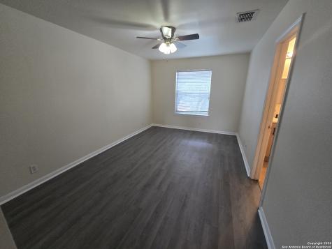 4103 St Charles Bay San Antonio TX 78229