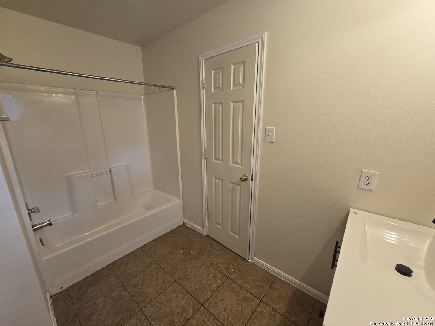 4103 St Charles Bay San Antonio TX 78229