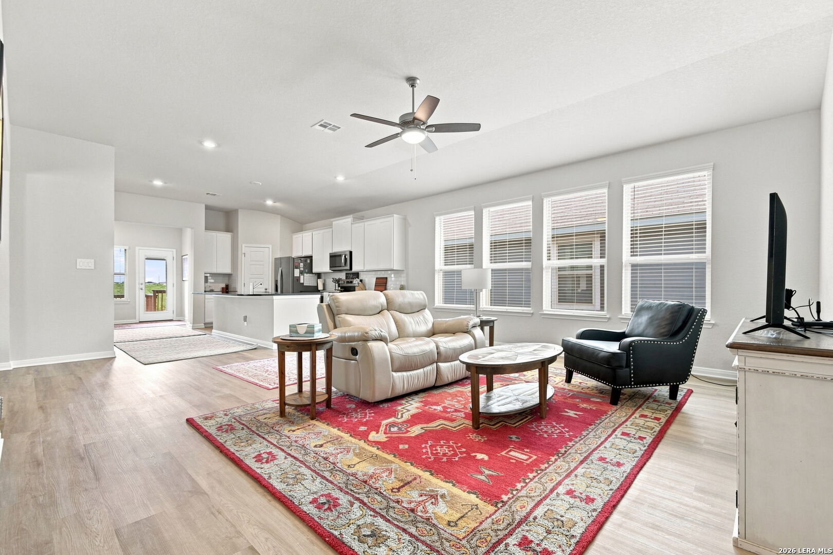 2910 Clemente Way Converse TX 78109