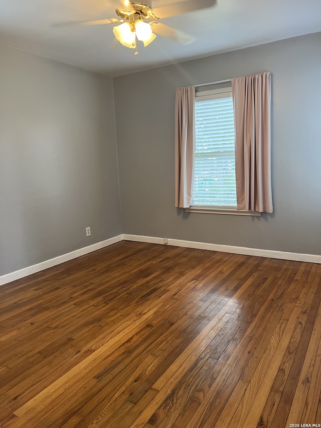 210 W Meadowlane Drive San Antonio TX 78209