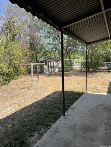 210 W Meadowlane Drive San Antonio TX 78209