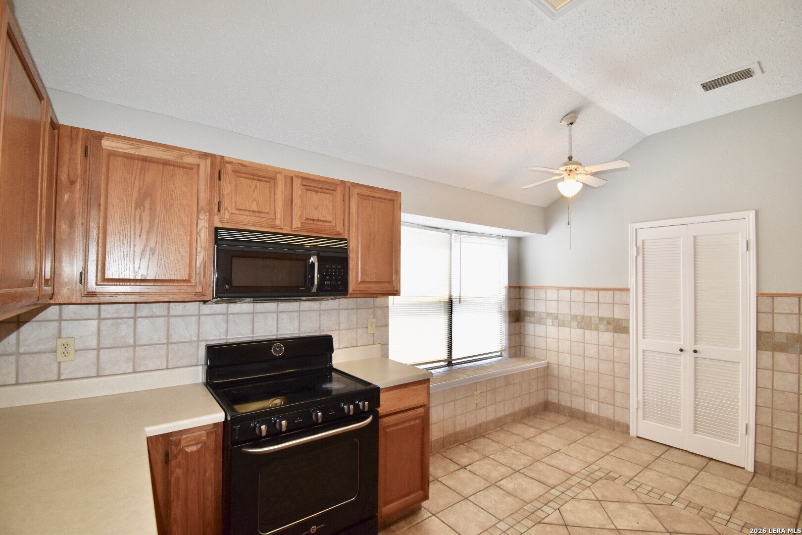 11304 Forest Gleam Live Oak TX 78233
