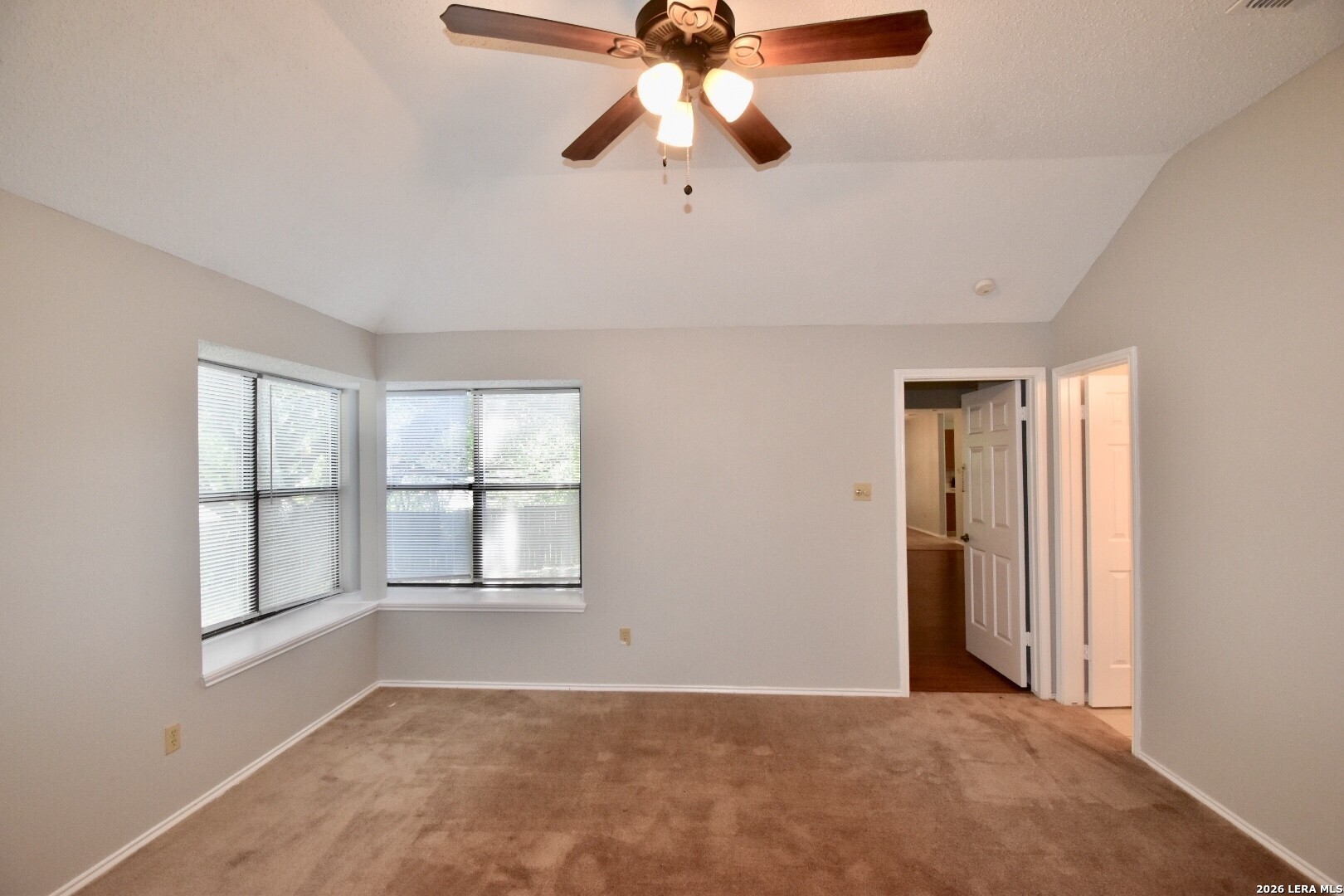 11304 Forest Gleam Live Oak TX 78233