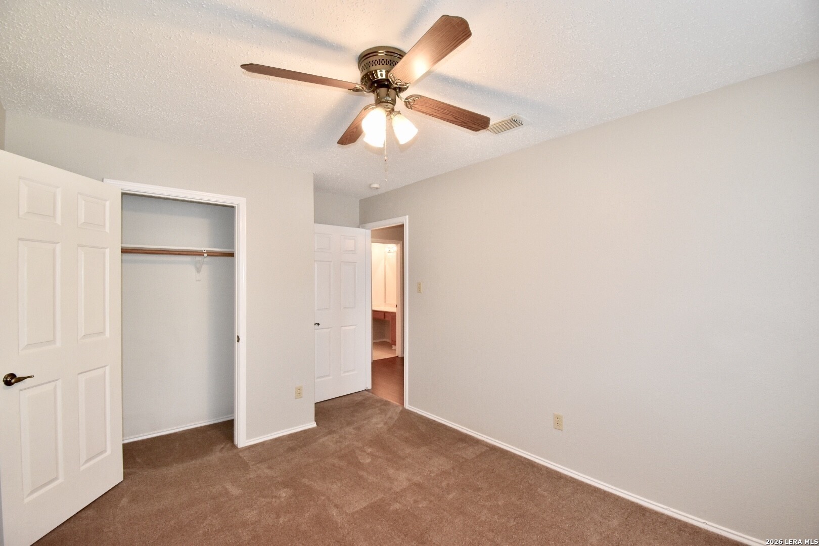 11304 Forest Gleam Live Oak TX 78233