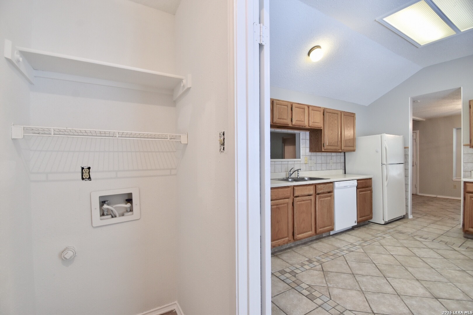 11304 Forest Gleam Live Oak TX 78233