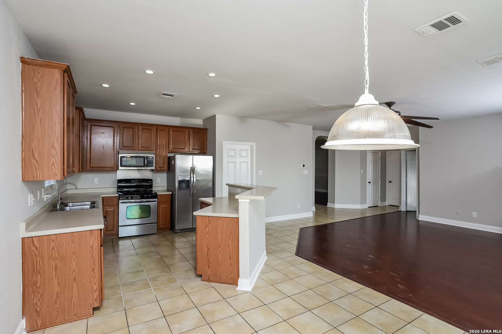 6122 Kenedy Leaf San Antonio TX 78253