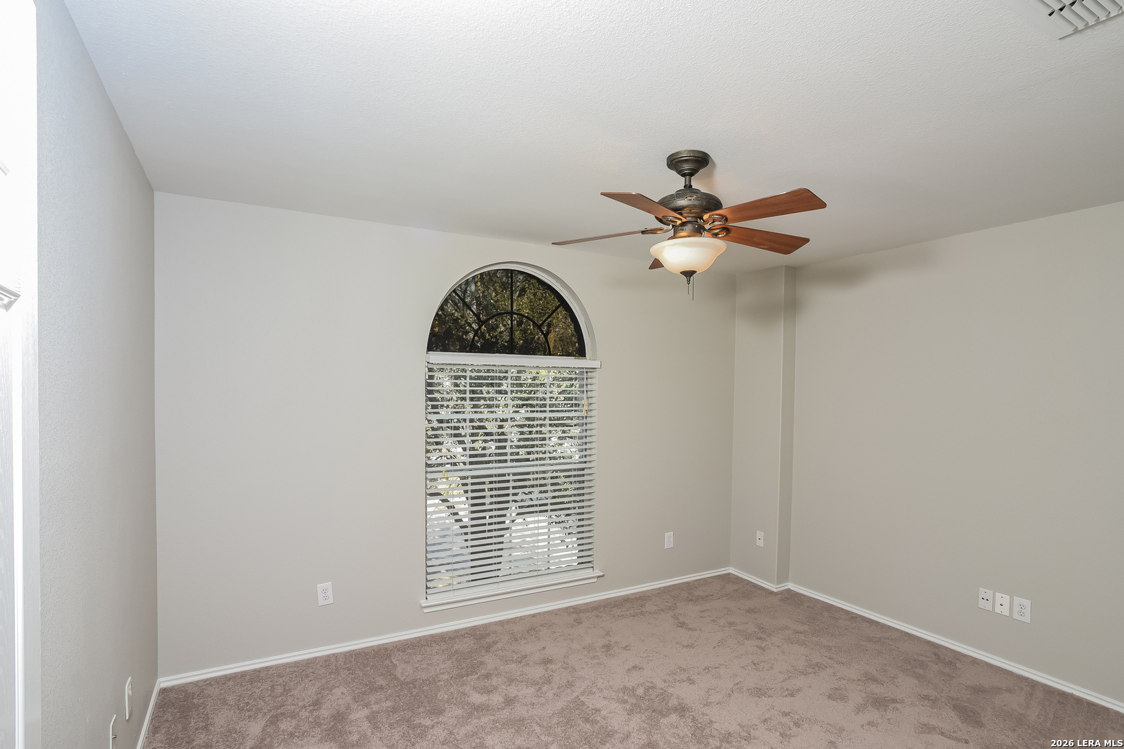 6122 Kenedy Leaf San Antonio TX 78253